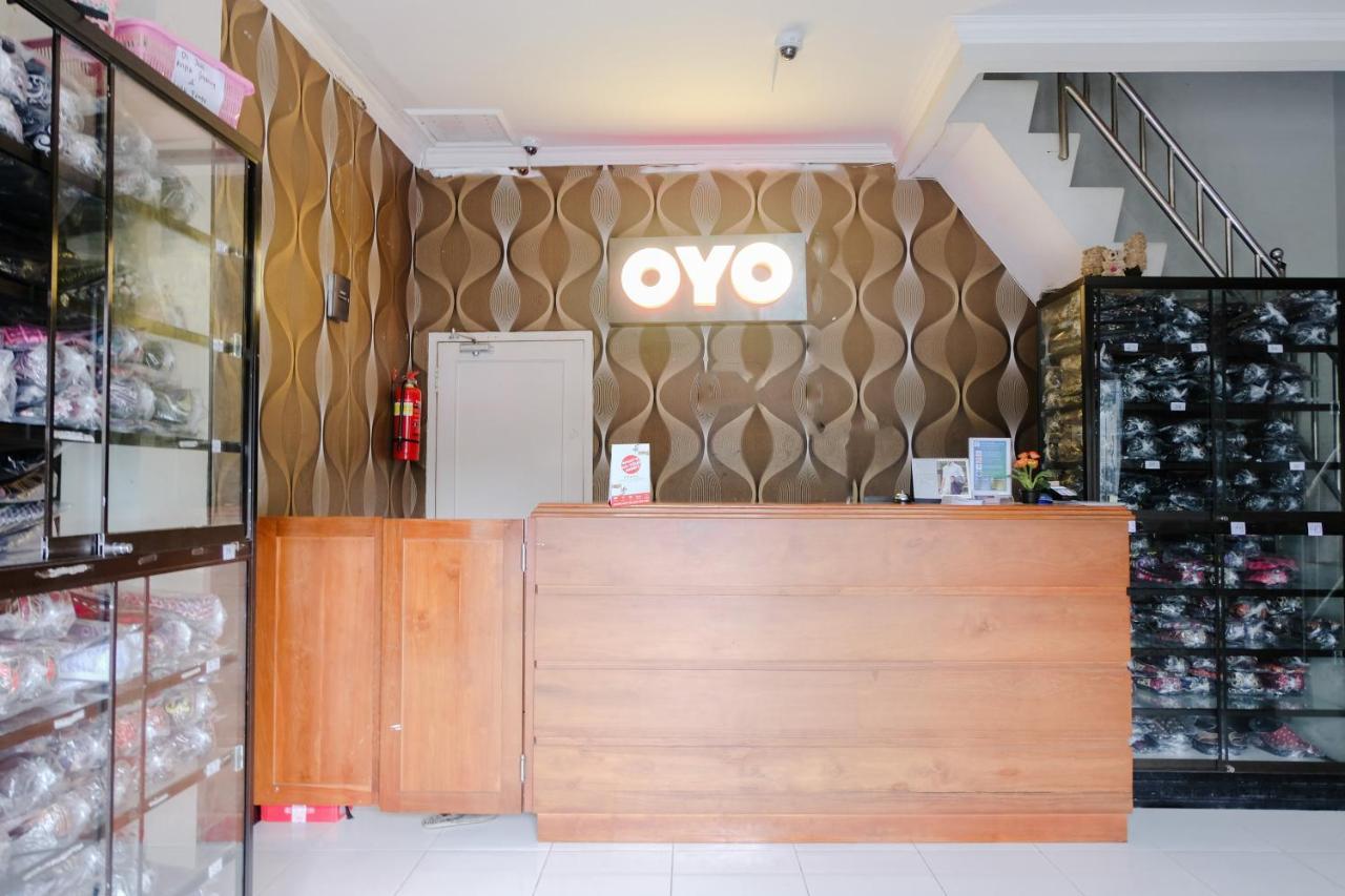 Oyo 528 Safa Guest House Malang Luaran gambar