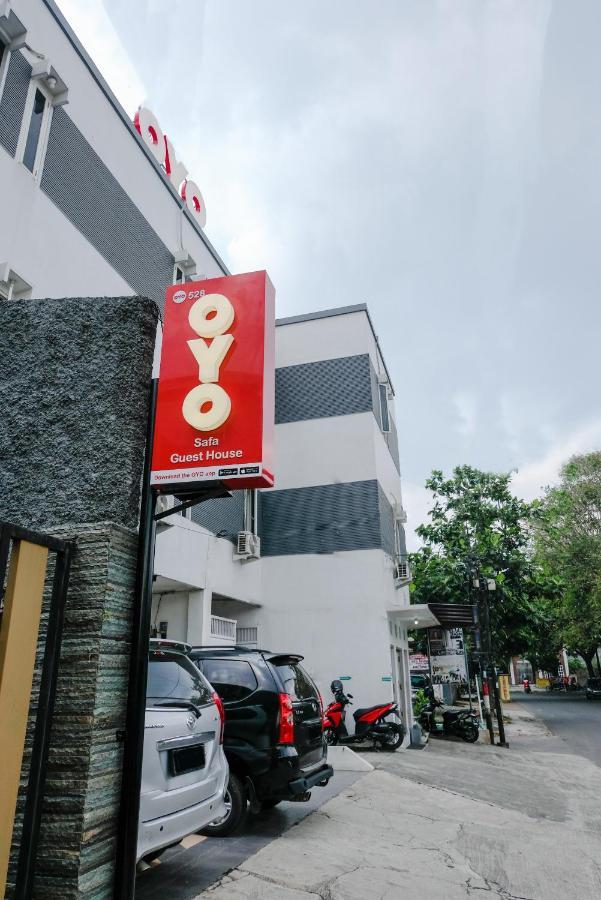 Oyo 528 Safa Guest House Malang Luaran gambar